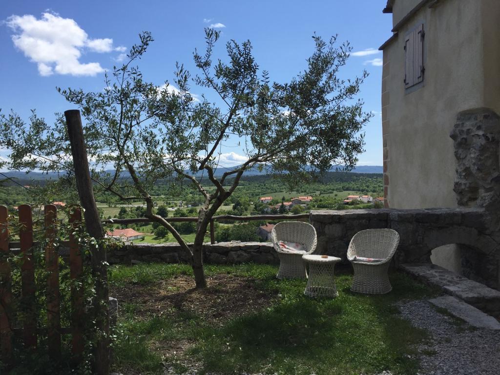 Stanjelski Razgledi Ar Buitenkant foto