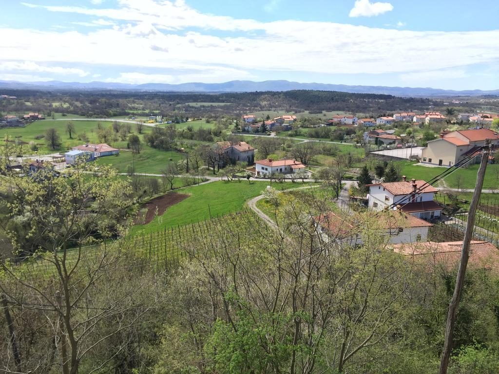 Stanjelski Razgledi Ar Buitenkant foto